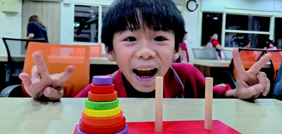 8 階河內塔小組賽冠軍