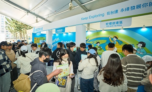 根據1111人力銀行2026企業最愛大學生調查,北科大榮登全國第三、技職第一。圖為2025北科大就業博覽會。